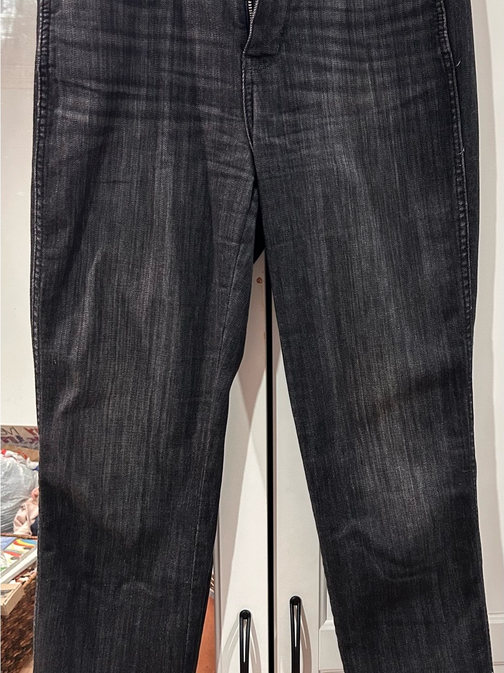 White House Black Market Dark Gray Straight-Leg stretch Jeans